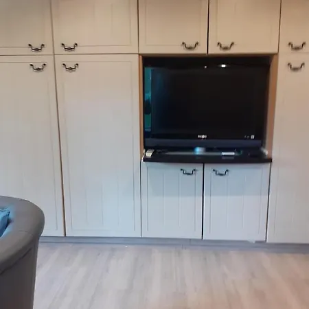 Chalet L'escale , Chalet Tout Confort De 1 à 6 Personnes Animaux Acceptés *